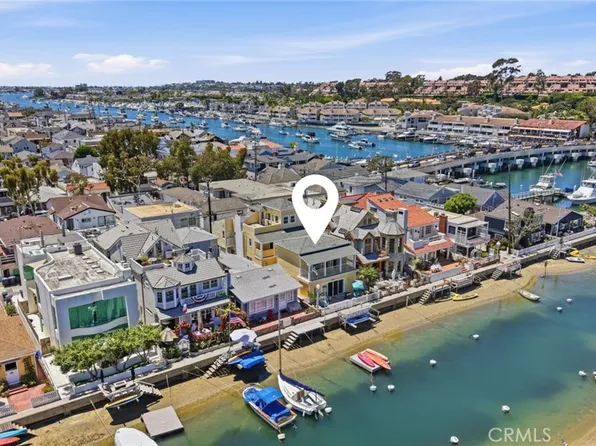 325 Grand Canal, Newport Beach, CA 92662