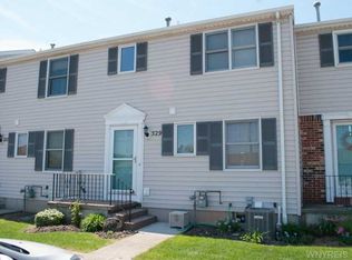 529 Burroughs Dr, Amherst, NY 14226