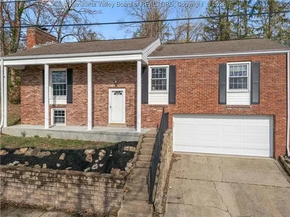 1501 Knob Rd