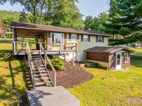 20 Elmer St, Ashland, PA 17921