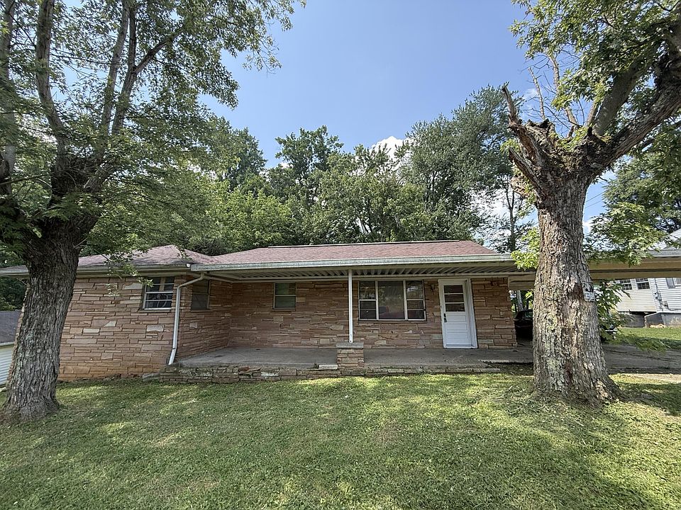 1st image of 419 Carlock Ave