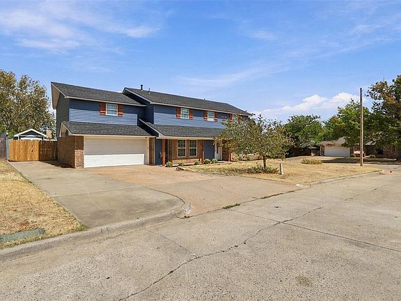 4th image of 5801 NW 70th St