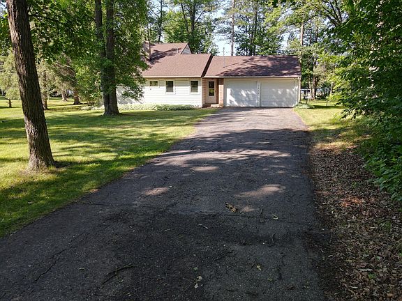 2nd image of 2614 Audrey Ln
