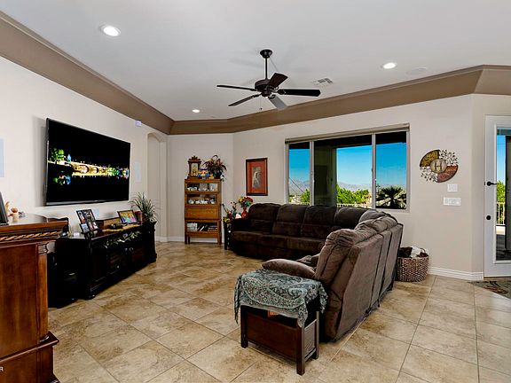 5th image of 2935 Weldon Ct