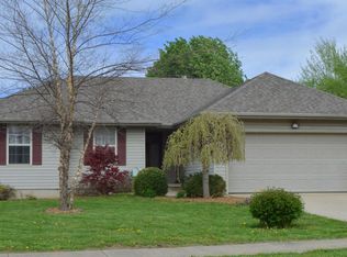 301 N Arrowhead Rd, Willard, MO 65781