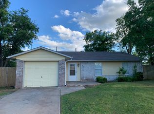 818 Wisconsin St, Geronimo, OK 73543