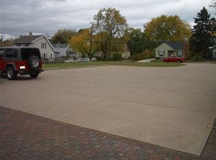 525 Fisher St, Marquette, MI 49855