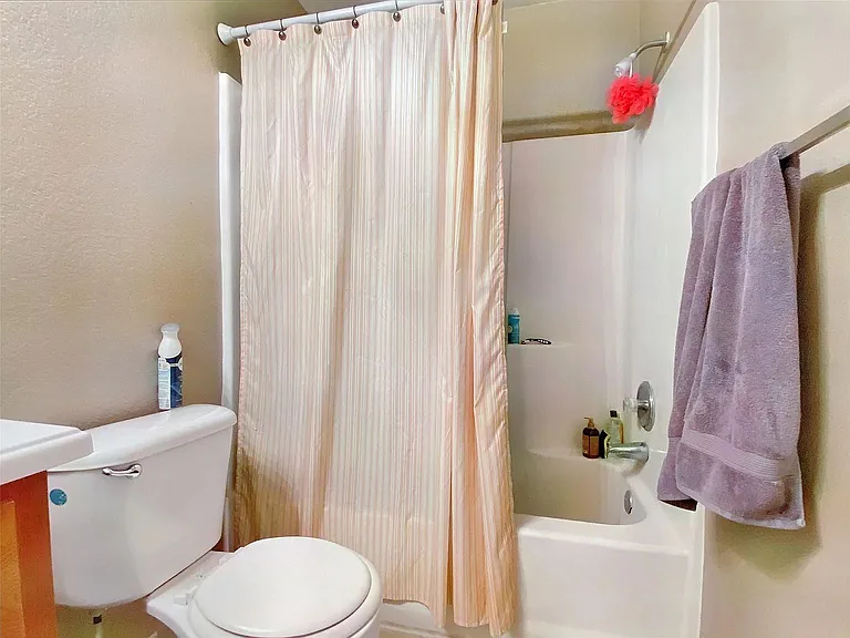 1149 Mira Loma Ln — Photo 3