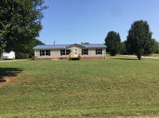 202 Orchard Ln, Bell Buckle, TN 37020