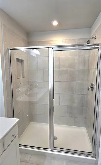 3608 Hidden Valley Cir — Photo 35
