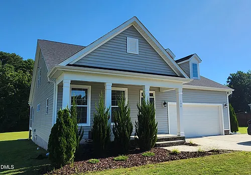 190 Salem Village Dr Photo 1