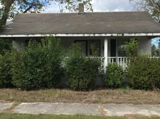 106 W Marion St, Mullins, SC 29574