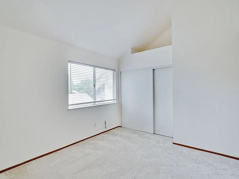 1006 Summerplace Dr — Photo 9