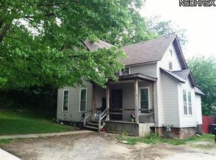 252 S Elmwood Ave, Medina, OH 44256