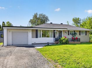 19 Todd Dr, Ottawa, ON K0A 2Z0