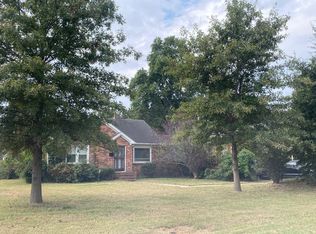 303 Davis St, Trumann, AR 72472