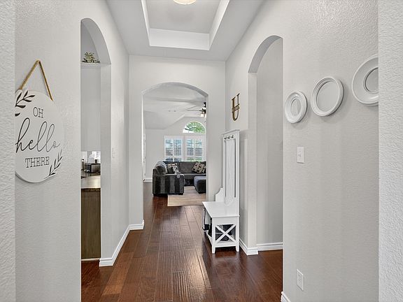 3rd image of 9506 Garrett Dr