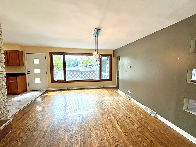 33517 N Greentree Rd — Photo 4