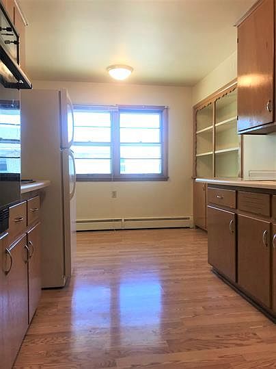 1st image of 2313 Brentwood Pkwy #16032196