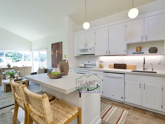 5th image of 505 Larkspur Plaza Dr APT 4