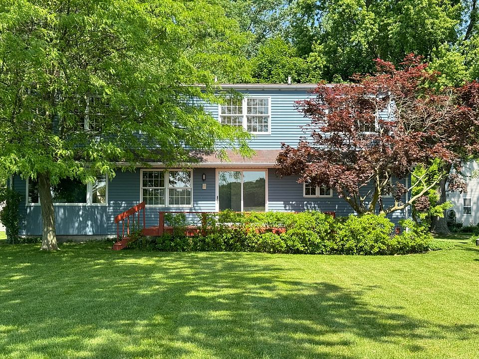 1st image of 8181 W Long Lake Dr