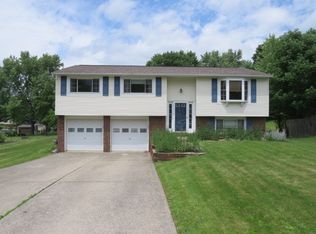 903 Fox Run Cir, Cranberry Township, PA 16066