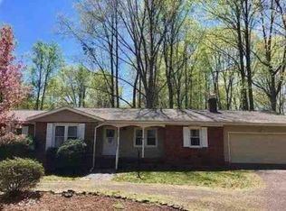 106 Stratford Cir, Locust Grove, VA 22508