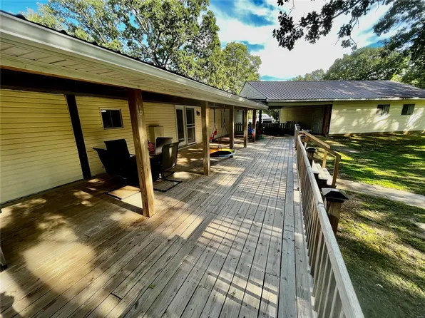45 Lowell Williams Rd, Linn Creek, MO 65052