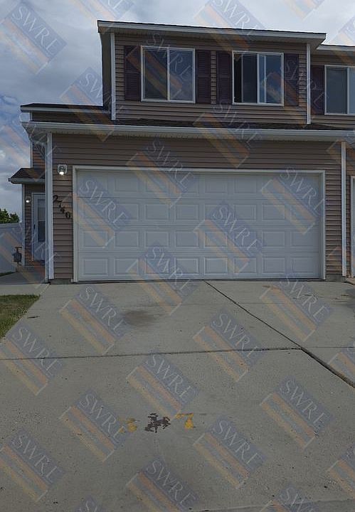 1st image of 2740 Koven Dr