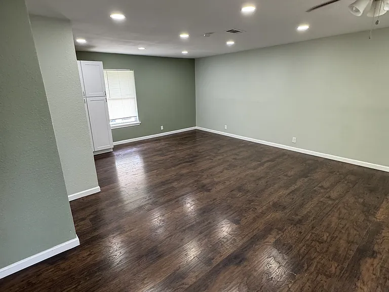 115 Plainview Dr — Photo 22