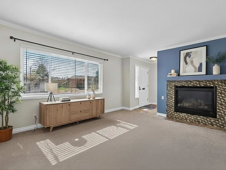 9120 E Nassau Ave — Photo 6