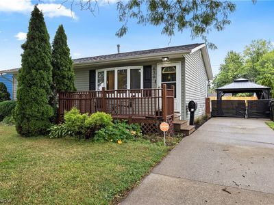 839 Delaware Ave, Elyria, OH, 44035