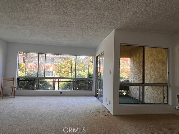 3rd image of 5600 Kensington Way Unit 209