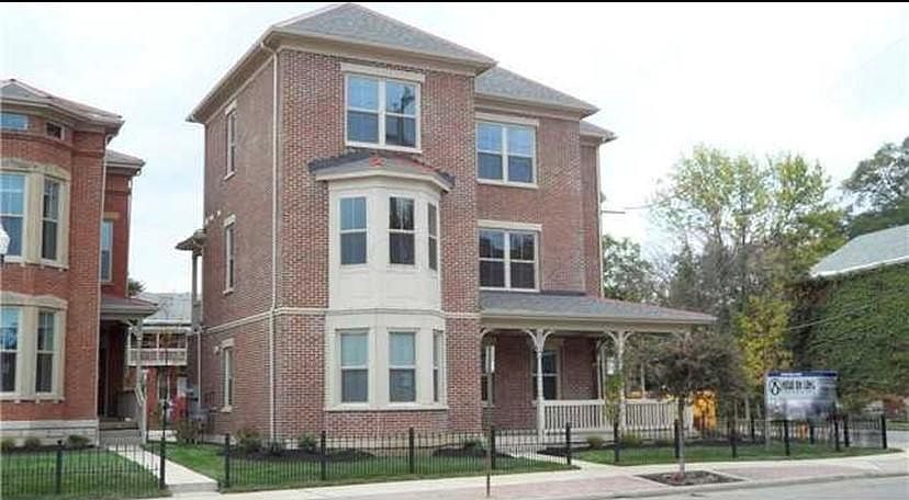 1st image of 1072 E Long St