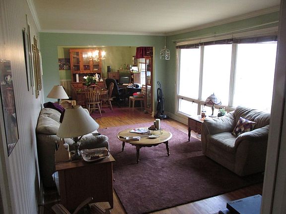 4th image of 420 Richland Cir