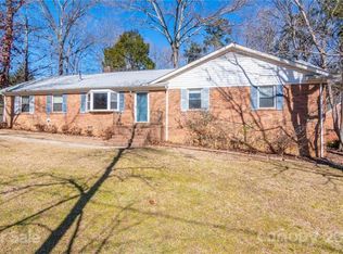 408 Hollice Pl, Matthews, NC 28104