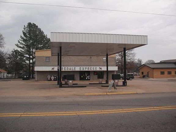 5th image of 732 Fayetteville Ave