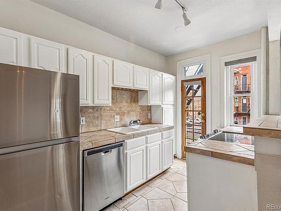 3rd image of 1376 N Pearl St APT 210