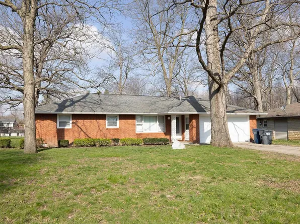 2309 S Evan Park Dr, Yorktown, IN 47396