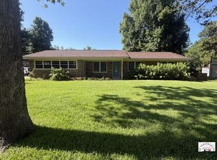 317 Maryland Dr, Texarkana, TX 75501