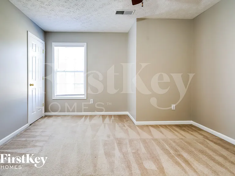 4208 Webb Meadows Dr — Photo 13
