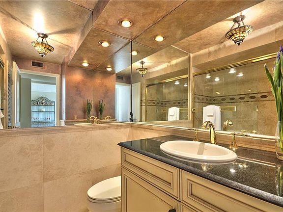5th image of 1120 N Shore Dr NE Unit 702