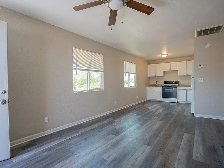 9606 N 11th Ave, Phoenix Az — Photo 15