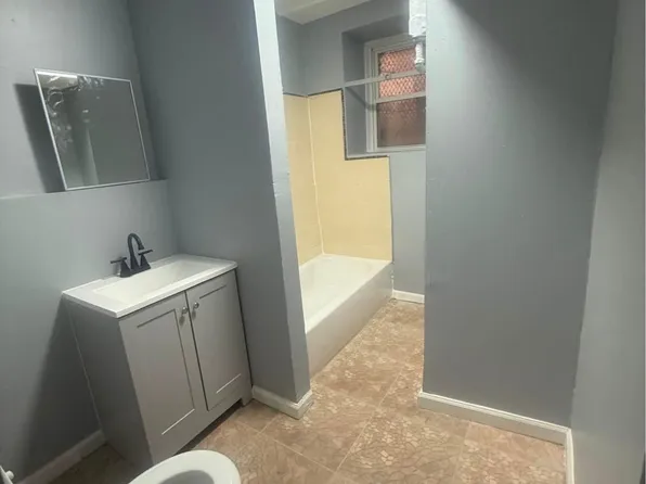 320 S Orange Ave, Newark, NJ