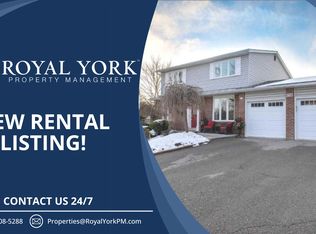 258 Hodgson Dr, Newmarket, ON L3Y 1E4