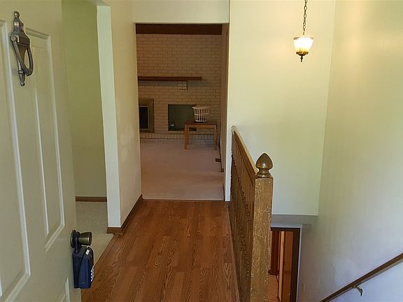 4th image of 6819 Cody Ln
