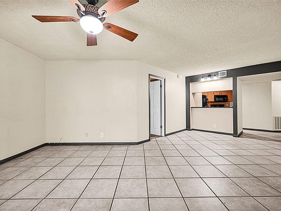 3rd image of 10551 W Broward Boulevard #101