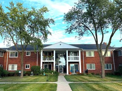 42743 Sheldon Pl APT 107, Clinton Township, MI, 48038