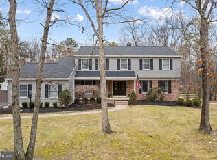 8 Wethersfield Dr, Medford, NJ 08055