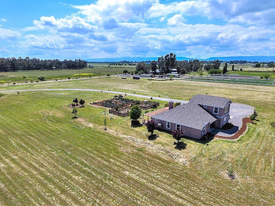 1st image of 35700 Lasiandra Ln